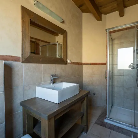 Nocciola With Sea View, Private Pool And Sauna Premantura