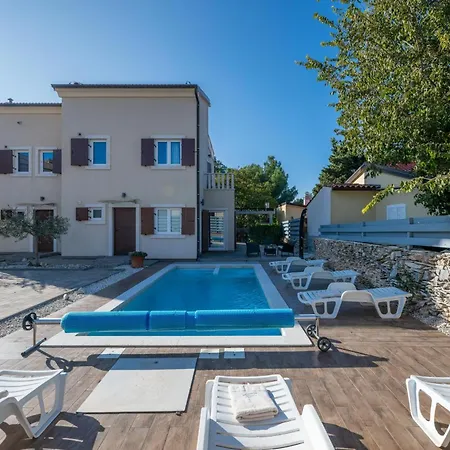 Nocciola With Sea View, Private Pool And Sauna Villa *