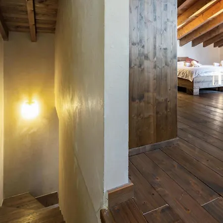 Villa Nocciola With Sea View, Private Pool And Sauna Premantura