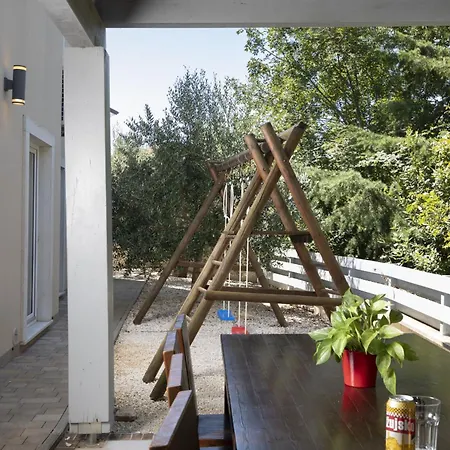 Nocciola With Sea View, Private Pool And Sauna Villa