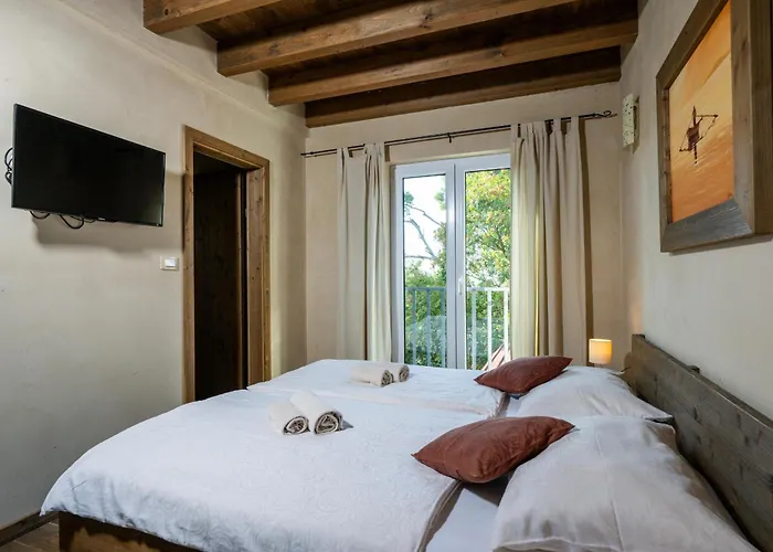 Nocciola With Sea View, Private Pool And Sauna Vila