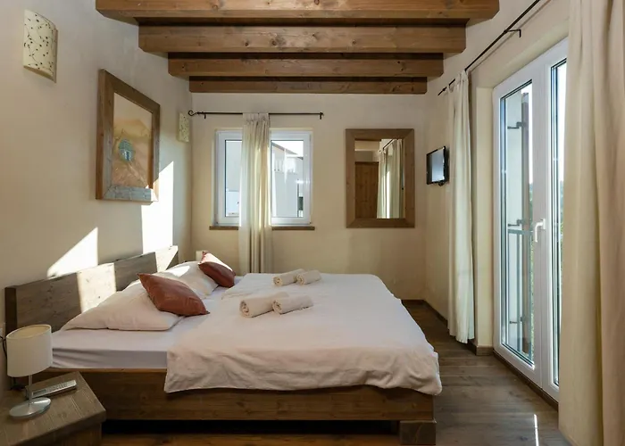 Nocciola With Sea View, Private Pool And Sauna Vila