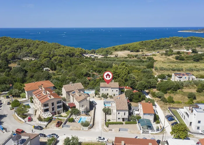 Nocciola With Sea View, Private Pool And Sauna