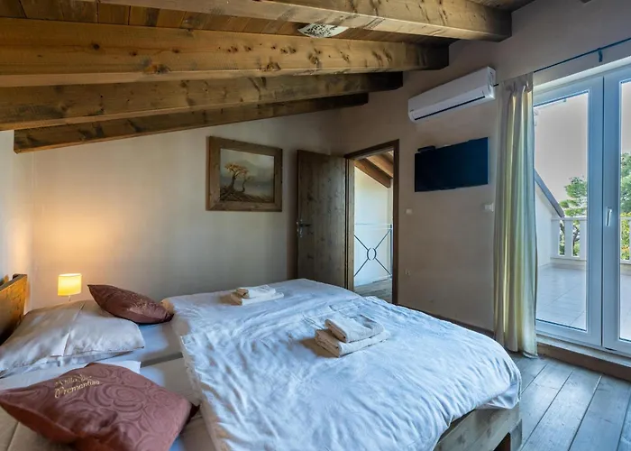 Nocciola With Sea View, Private Pool And Sauna Vila Premantura