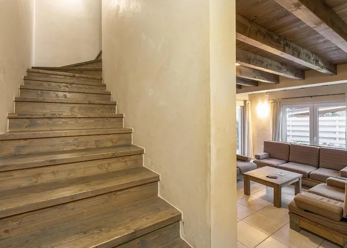 Nocciola With Sea View, Private Pool And Sauna Premantura