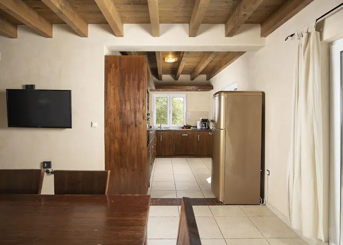 Nocciola With Sea View, Private Pool And Sauna Vila Premantura