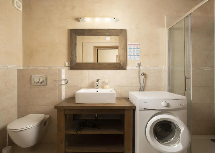 Nocciola With Sea View, Private Pool And Sauna Premantura