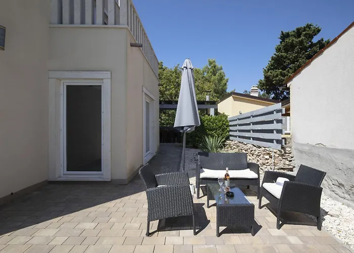 Nocciola With Sea View, Private Pool And Sauna Vila Premantura